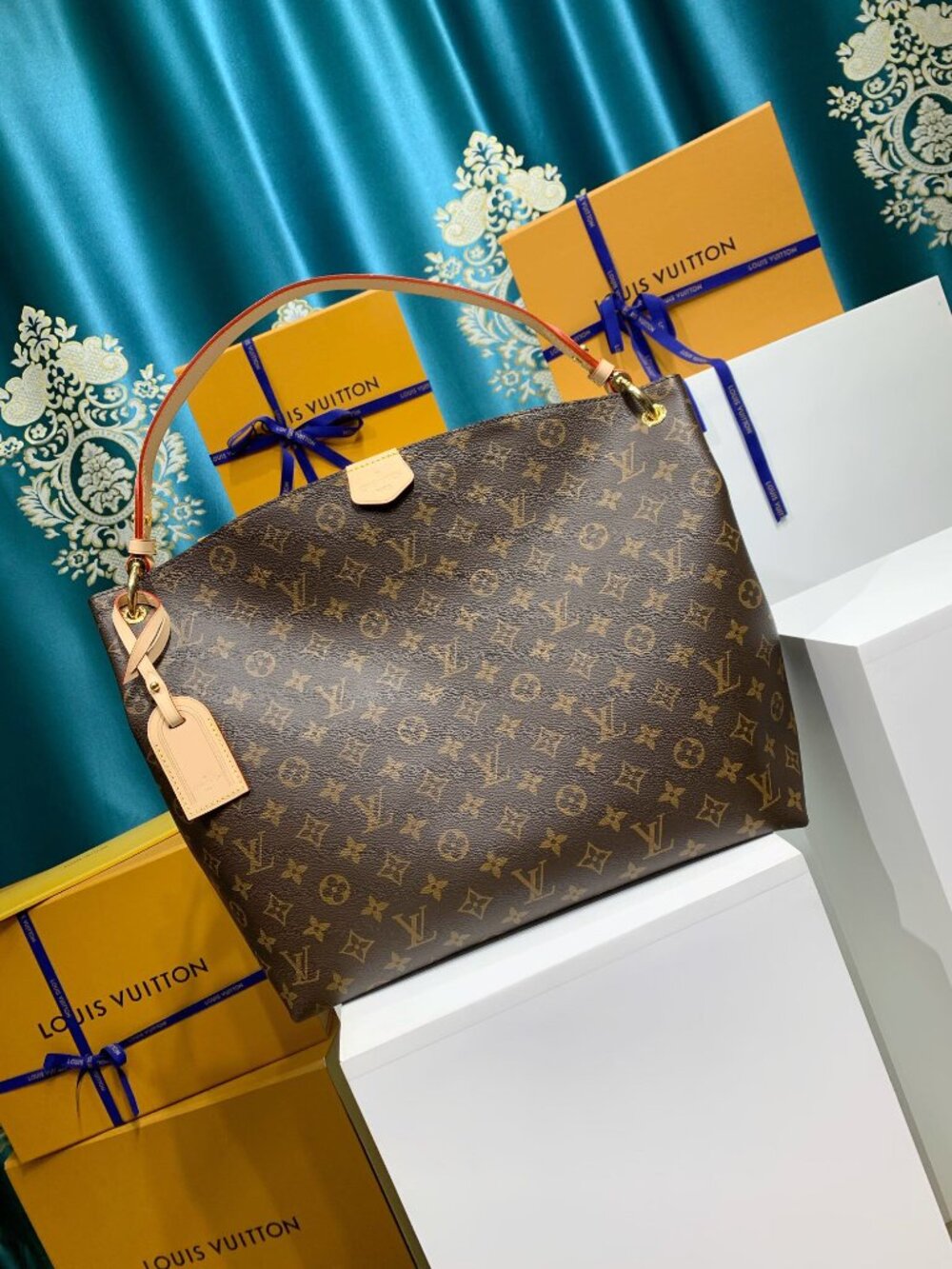 ✧Louis Vuitton Graceful MM/Medium Shoulder Bag